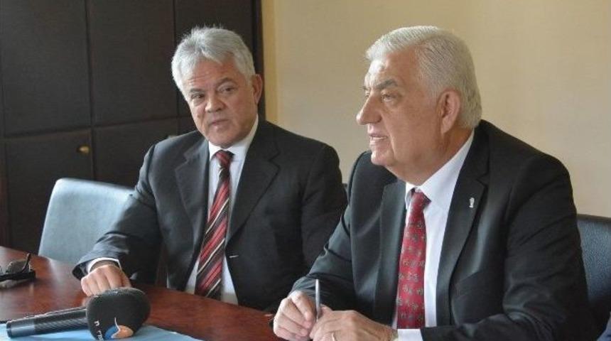 Başkan G&uuml;r&uuml;n Marmaris&rsquo;li Muhtarlarla Bir Araya Geldi