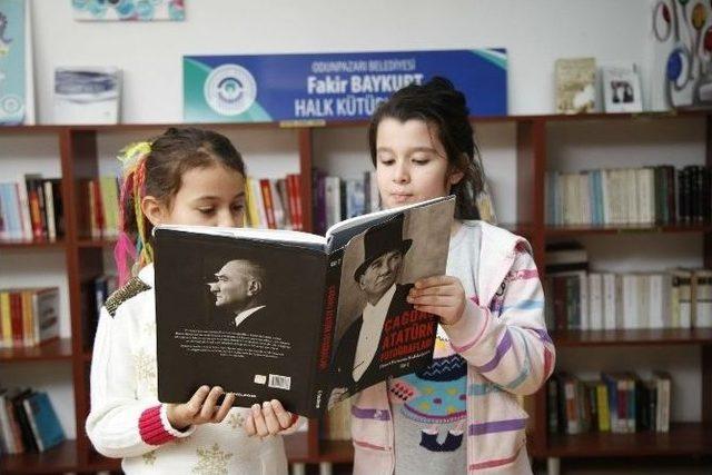 Fakir Baykurt Halk Kütüphanesi’ne Yoğun İlgi