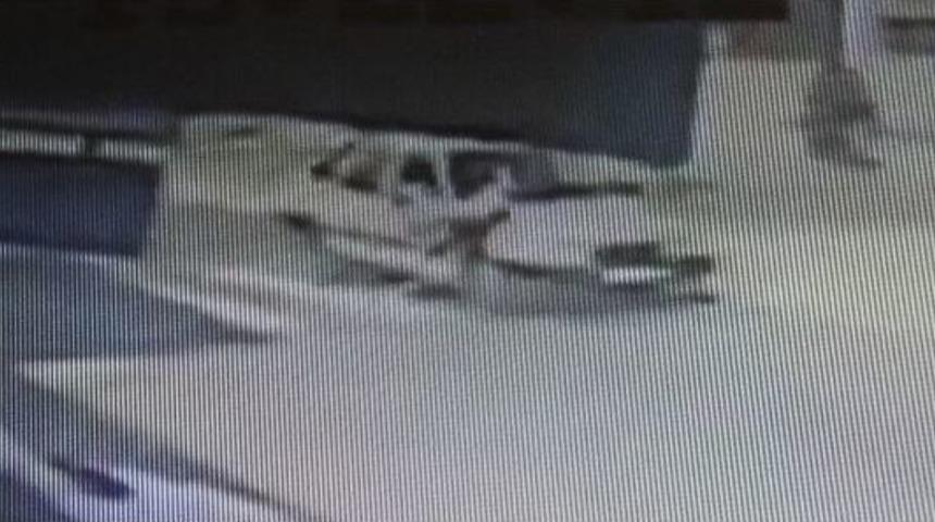 Suriyeli Kız &Ccedil;ocuğunun &Ouml;ld&uuml;ğ&uuml; Kaza Kamerada