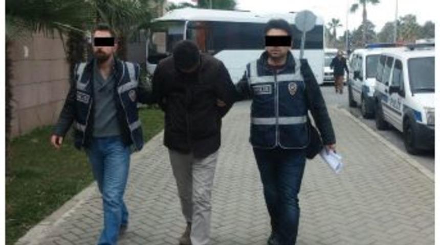 Sahte Kimlikle Kredi &Ccedil;ekerken Yakalandı