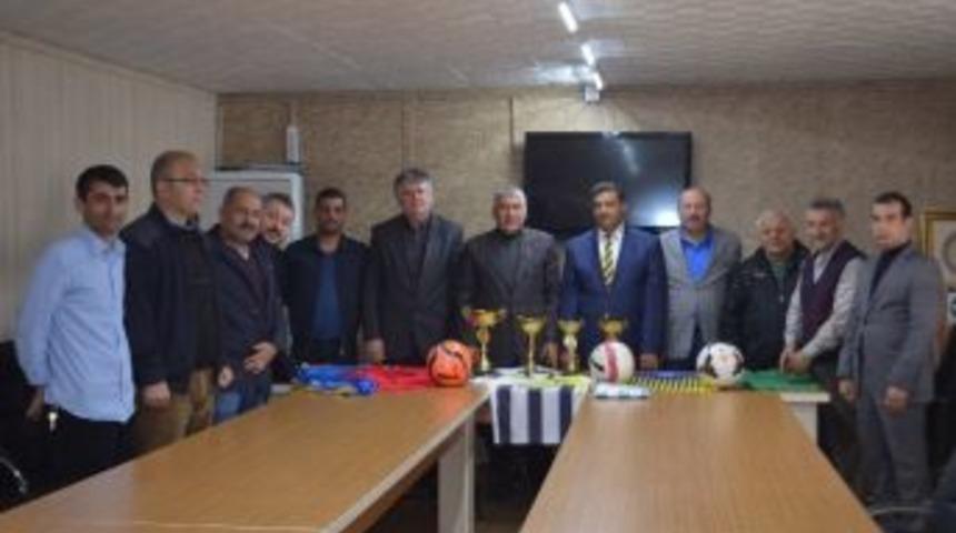 Kırıkhan&rsquo;da Suriyeliler Arası Futbol Turnuvası Başlıyor