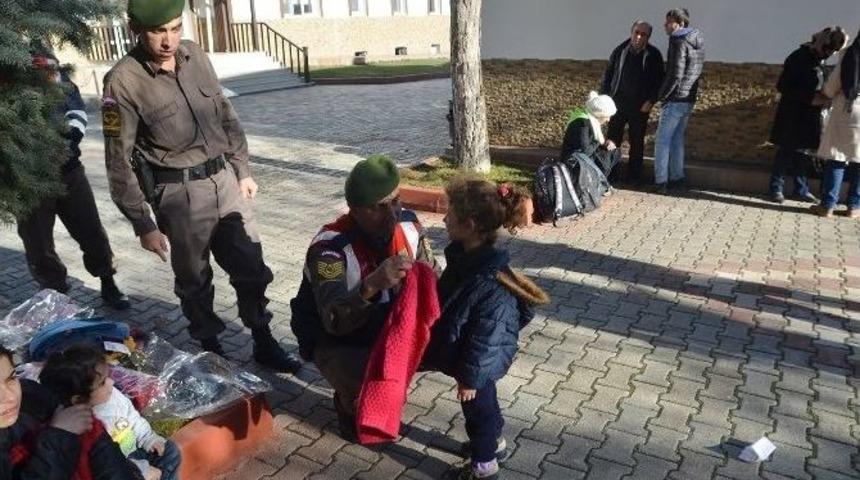 Antalya&rsquo;da 31 Suriyeli G&ouml;&ccedil;men Yakalandı