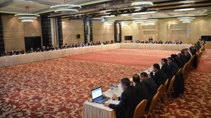 Ak Parti Konya İl&ccedil;e Başkanları Toplantısı Yapıldı