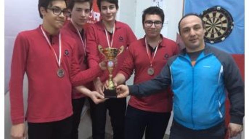 İhlas Koleji Dart Takımı T&uuml;rkiye Şampiyonası&rsquo;nda İstanbul&rsquo;u Temsil Edecek