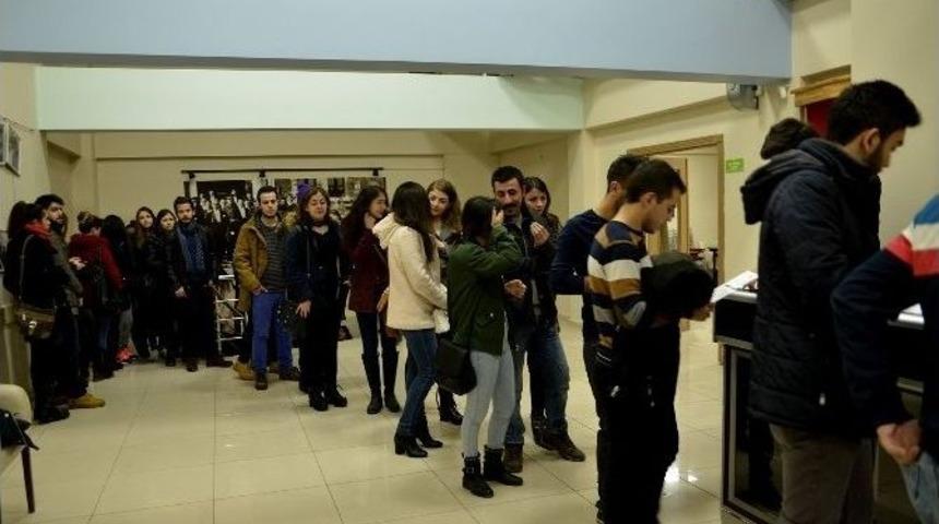 19 Mayıs Gen&ccedil;lik Merkezi Kurs Programları