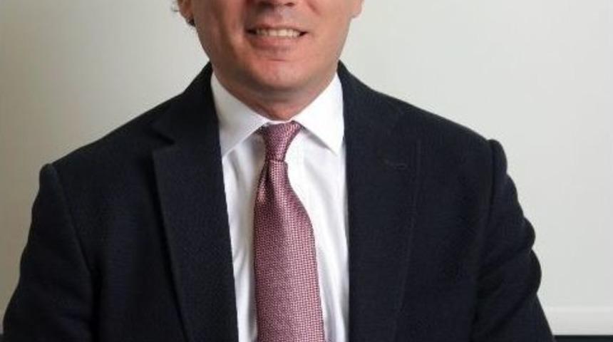 G&ouml;z &Ccedil;evresi Kırışıklıklarına Lazerli &Ccedil;&ouml;z&uuml;m