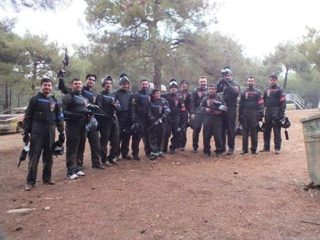 Emo &Uuml;yeleri Enerjisilerini Paintball Turnuvası İle Tazeledi