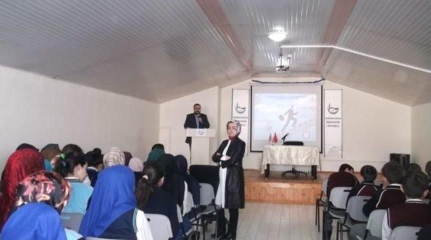 Kariyer Ve Karakter Gelişimi Seminerleri Devam Ediyor&hellip;