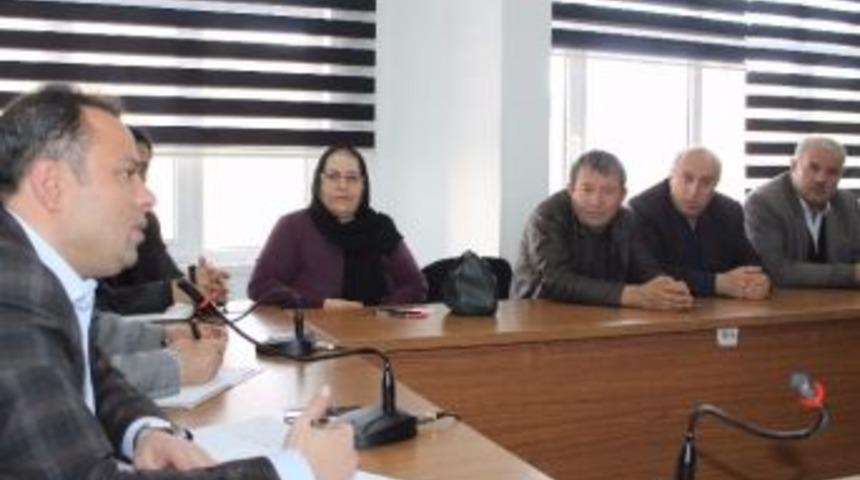 Aksaray’da, Ak Heyet Köy Muhtarları İle İstişare Yaptı