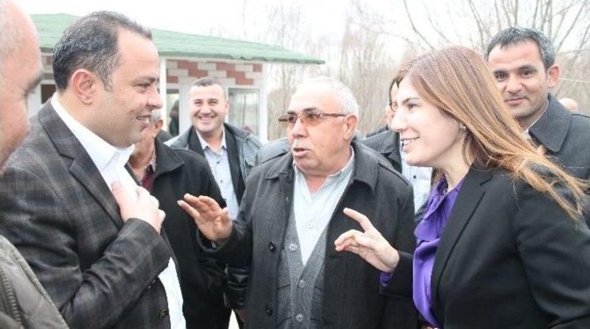 Ak Parti Heyeti İl&ccedil;e Ve Beldeleri Ziyaret Etti