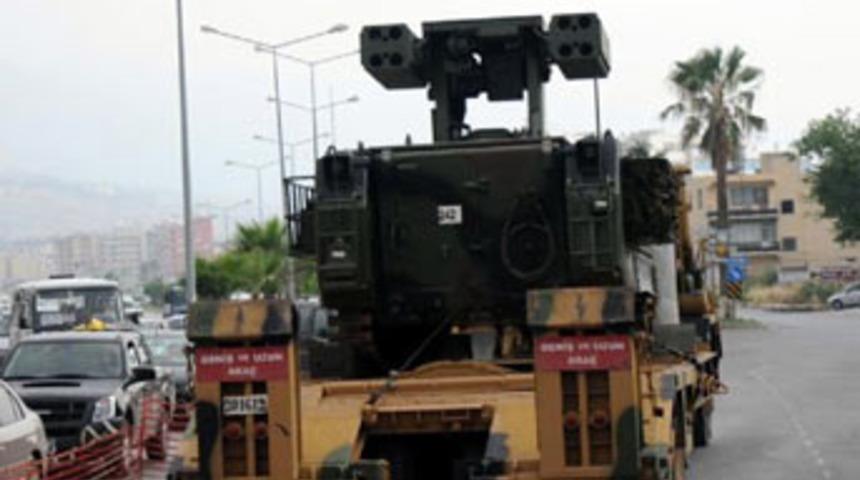 Suriye sınırına askeri sevkiyat