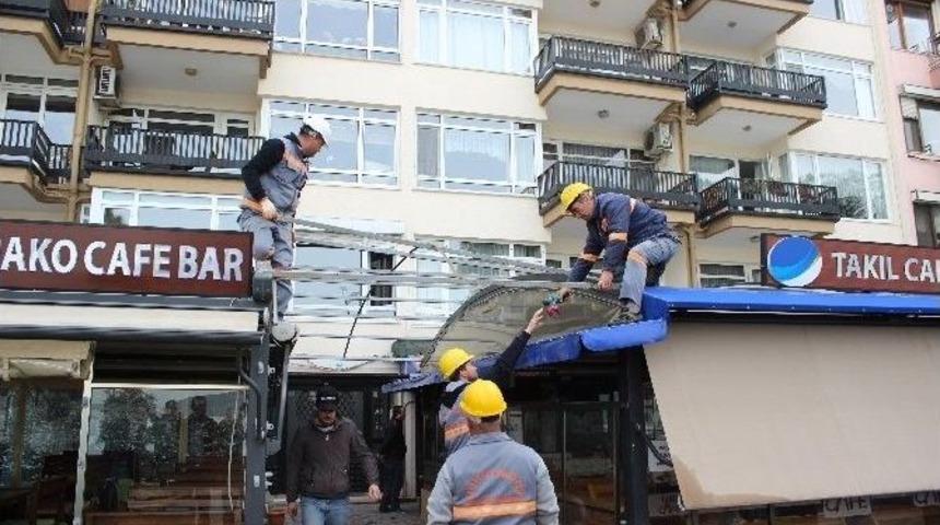 Kordonda Tenteler Kaldırıldı