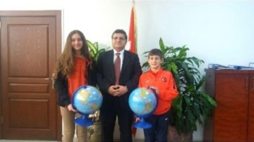 Şampiyon &Ouml;ğrencilerden Kaymakam &Ouml;zarslan&rsquo;a Ziyaret