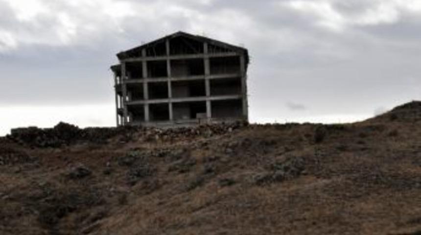 G&uuml;lşehir İmam Hatip Ortaokulu Binası İnşaatı Devam Ediyor