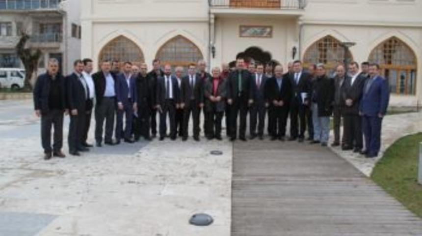 Kocaeli B&uuml;y&uuml;kşehir Belediyesi, Muhtarların Hizmetinde