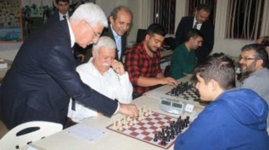 Karaman&rsquo;da Kurumlar Arası Satran&ccedil; Turnuvası