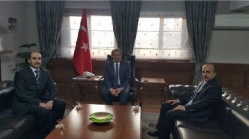Din-bir-sen&rsquo;den Vali Taşyapan&rsquo;a Ziyaret