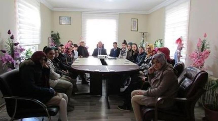 &Ccedil;amardı&rsquo;lı &Ouml;ğrenciler İtalya Ve Macaristan Yolcusu