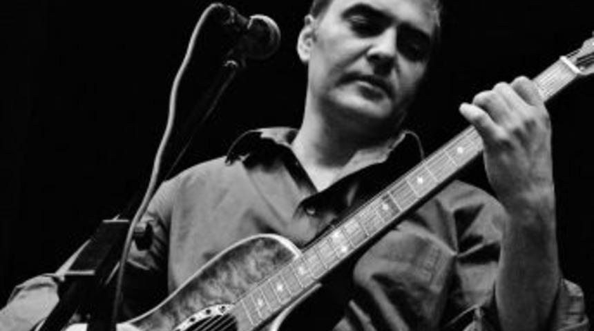 Barış Man&ccedil;o Şarkılarıyla Anılacak