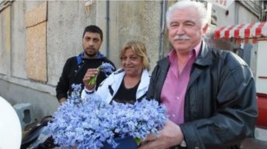 Burhaniye&rsquo;ye Bahar Geldi