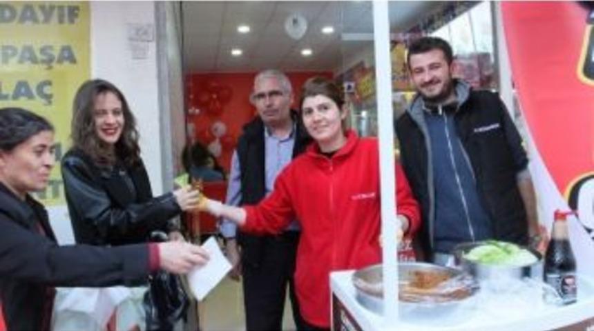 Burhaniye&rsquo;de &Ccedil;iğ K&ouml;fteye 15 İndirimi