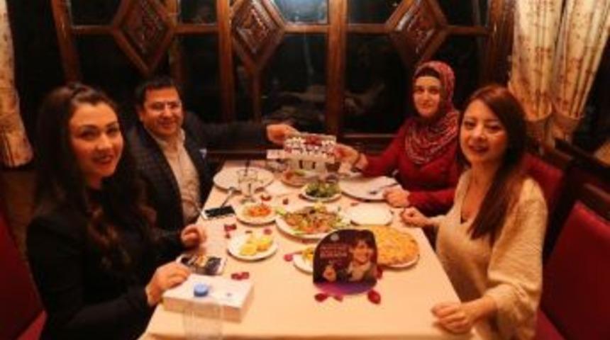 Mezitli Kart&rsquo;tan Şanslı &Ccedil;iftlere Sevgililer G&uuml;n&uuml; Armağanı