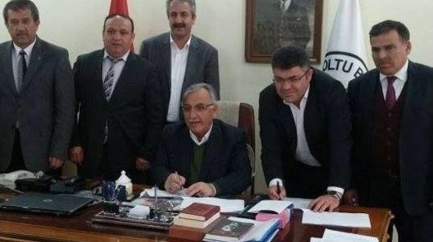 Hizmet İş Oltu&rsquo;da 35 İş&ccedil;iye Y&uuml;zde 13 Zam Sağladı