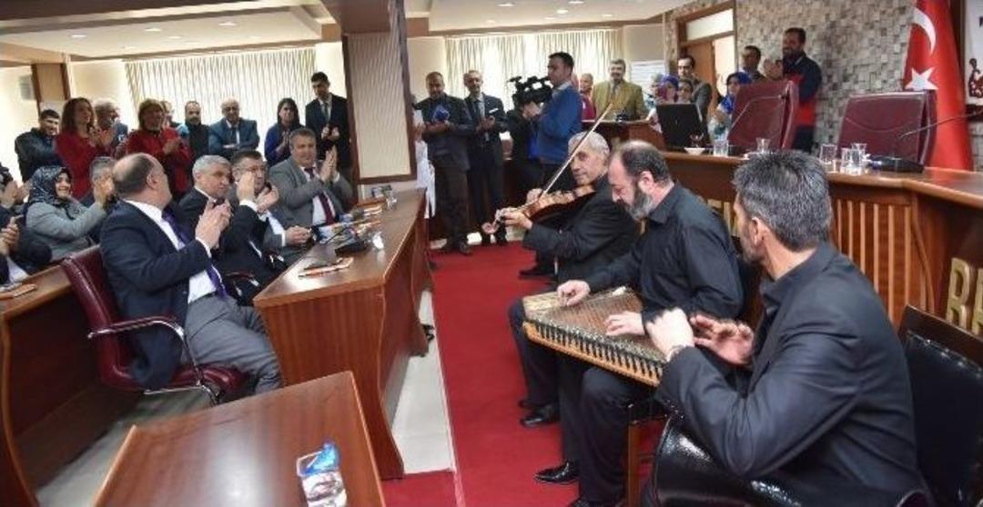 Roman Vatandaşlara &lsquo;k&uuml;lt&uuml;r Evi&rsquo; M&uuml;jdesi