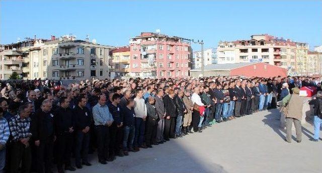 Kazada Ölen Polis Memuru Son Yolculuğuna Uğurlandı