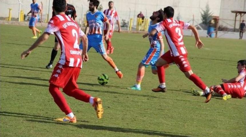 Nevşehir Derbisini &Ccedil;at Gen&ccedil;lik Spor Kazandı