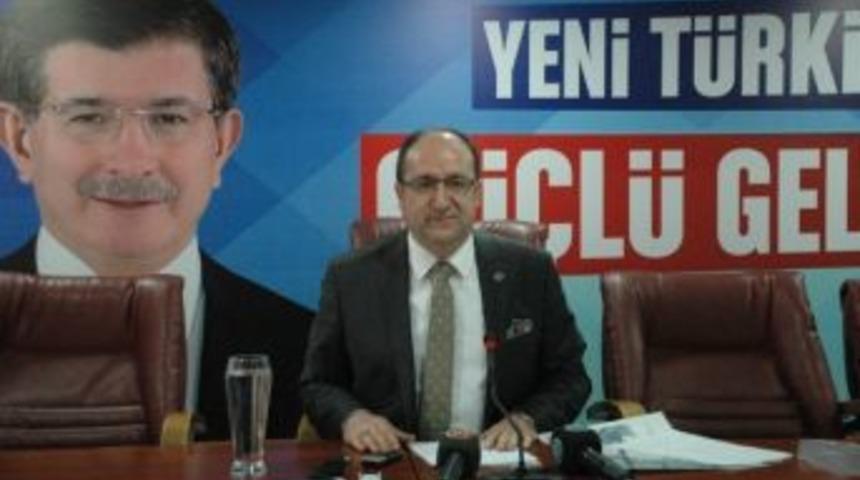 Sanayi Sitesi Tartışmalarına &Uuml;nl&uuml; De Katıldı