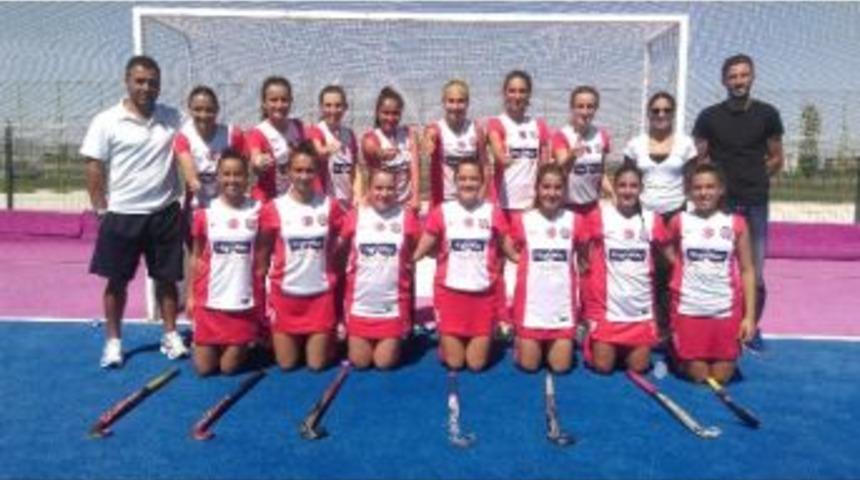 Highway Bayan Hokey Takımı İsko&ccedil;ya&rsquo;ya Gidiyor