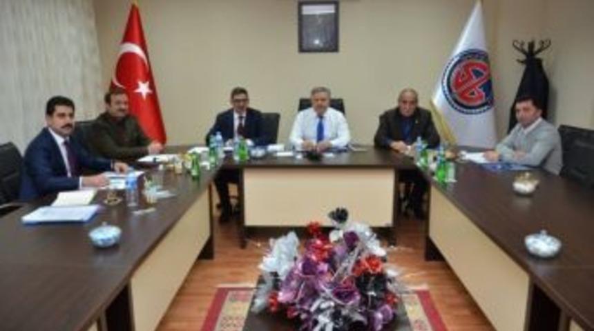 Osb Y&ouml;netim Kurulu Toplantısı Vali Kahraman&rsquo;ın Başkanlığında Yapıldı