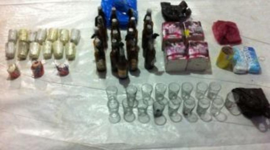 Diyarbakır&rsquo;da &Ccedil;ok Sayıda Eyb Ve Molotofkokteyli Ele Ge&ccedil;irildi