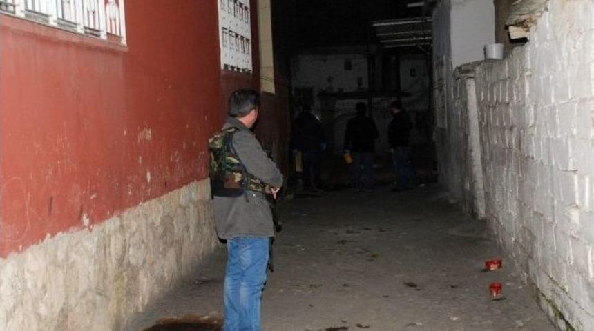 Batman&rsquo;da Karakola Ve Eve Saldırı