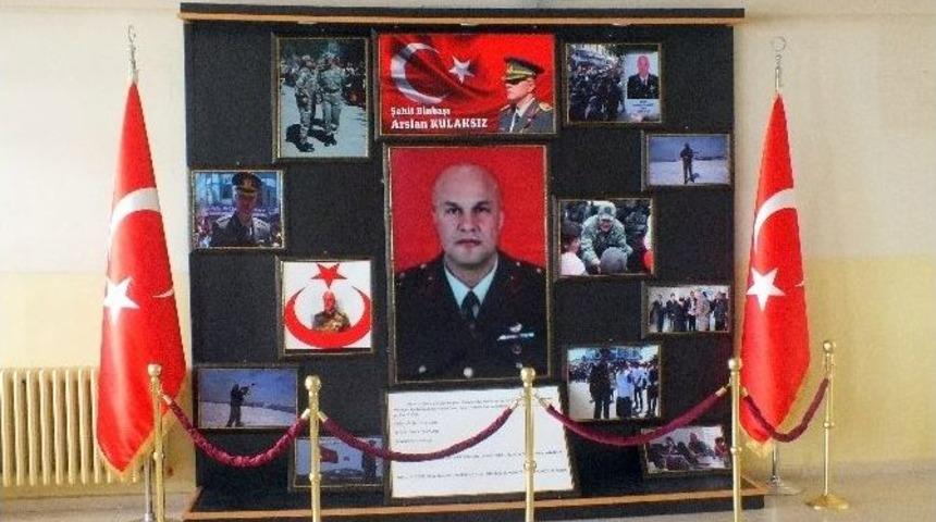 (&ouml;zel Haber) Şehit Binbaşı Arslan Kulaksız Unutulmadı