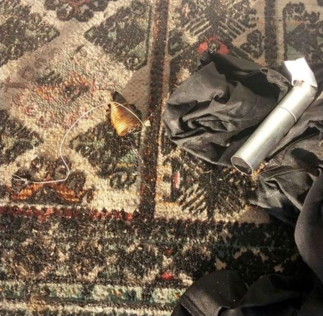 Suriyelilerin Kaldığı &Ccedil;adıra İşaret Fişeği D&uuml;şt&uuml;