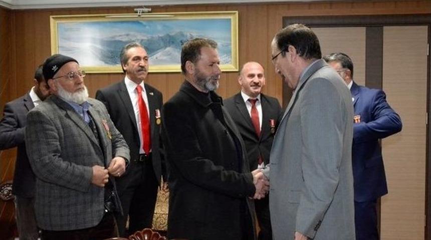 Şehit Ailelerinden Belediye Başkanı Bulutlar&rsquo;a Teşekk&uuml;r