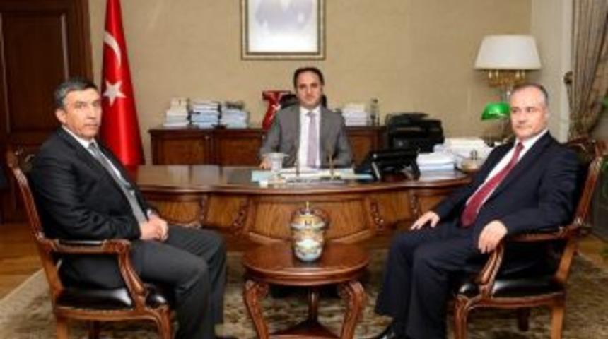 Prof. Dr. G&uuml;l: &ldquo;misafir &Ouml;ğrencilerimizin Uyumu İ&ccedil;in &Ouml;zveriyle &Ccedil;alışıyoruz&rdquo;