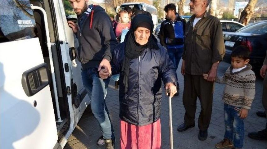 İzmir&rsquo;den Avrupa&rsquo;ya Y&uuml;rek Sızlatan Ka&ccedil;ış M&uuml;cadelesi