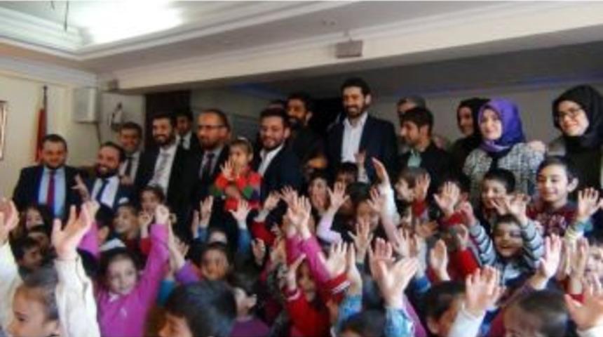 Ak Parti Nil&uuml;fer Teşkilatından Sur&rsquo;a Kardeşlik Eli
