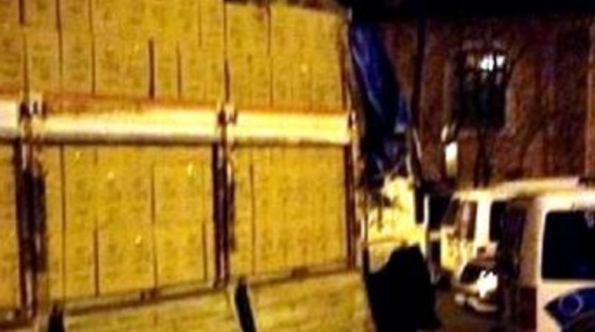 Bandırma&rsquo;da Bir Kamyon Ka&ccedil;ak Sigara Ele Ge&ccedil;irildi