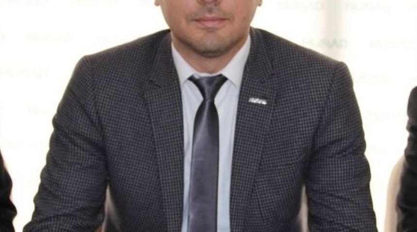 İş Adamlarından H&uuml;k&uuml;mete Destek