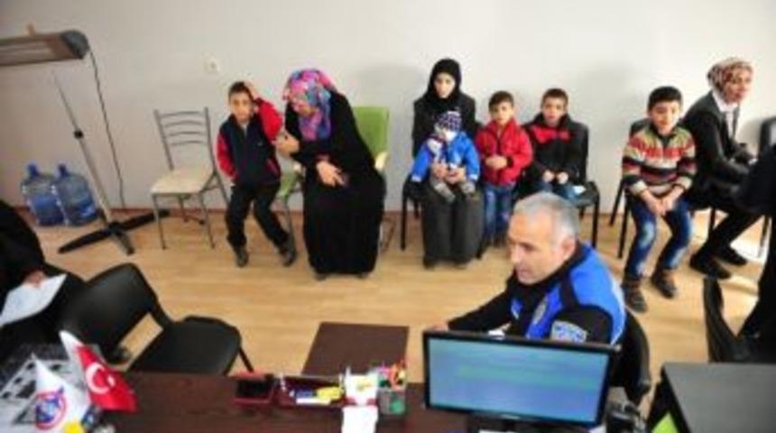 Suriyeli &Ccedil;ocuklara Eğitim İmkanı