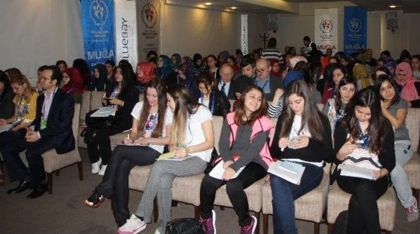 &Ccedil;evre G&ouml;n&uuml;ll&uuml;leri Marmaris&rsquo;te