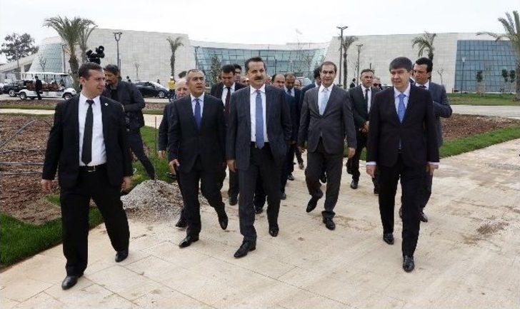 Bakan Faruk Çelik, Expo Alanında İncelemelerde Bulundu G1