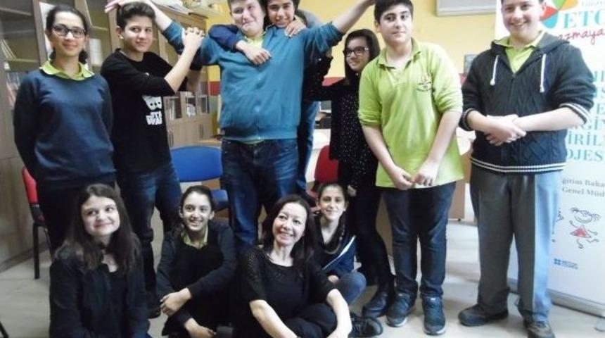 Okullarda Toplumsal Cinsiyet Eşitliği Anlatılıyor