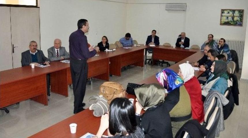 Ne&uuml;&rsquo;de Yenidoğan Bebeklerde Hedefe Y&ouml;nelik Ekokardiyografi Anlatıldı