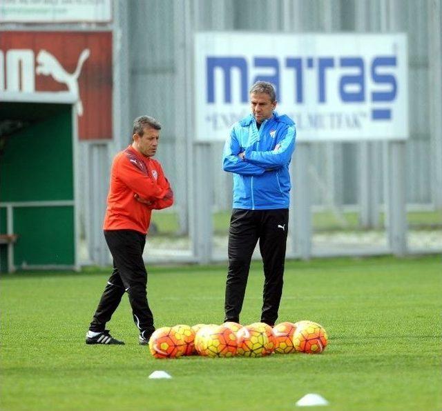 Bursaspor, Fenerbahçe Maçı Hazırlıklarına Devam Ediyor