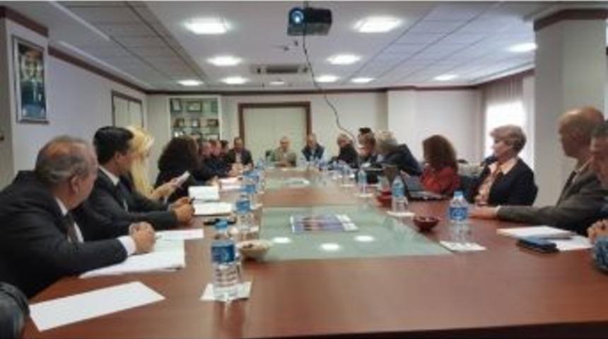 Balık &Ccedil;iftliklerinin Oluşturduğu Kirliliğe &Ccedil;&ouml;z&uuml;m Arandı